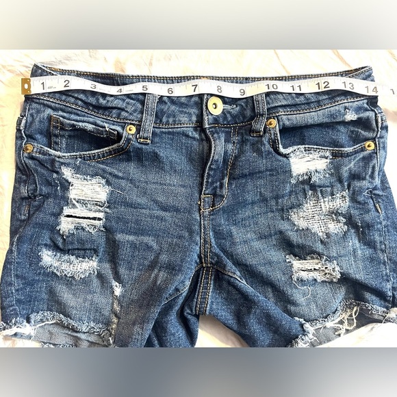 Aeropostale Women's Distressed Blue Denim Midi Cutoff Shorts Size 2 - Picture 7 of 11